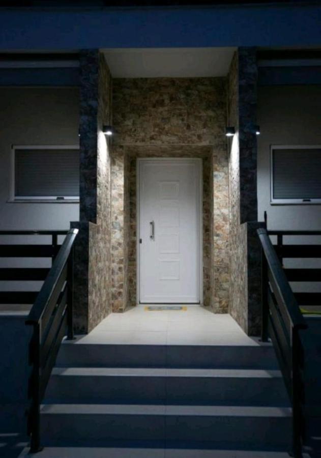Stella Boutigue Rooms Néa Péramos Kültér fotó